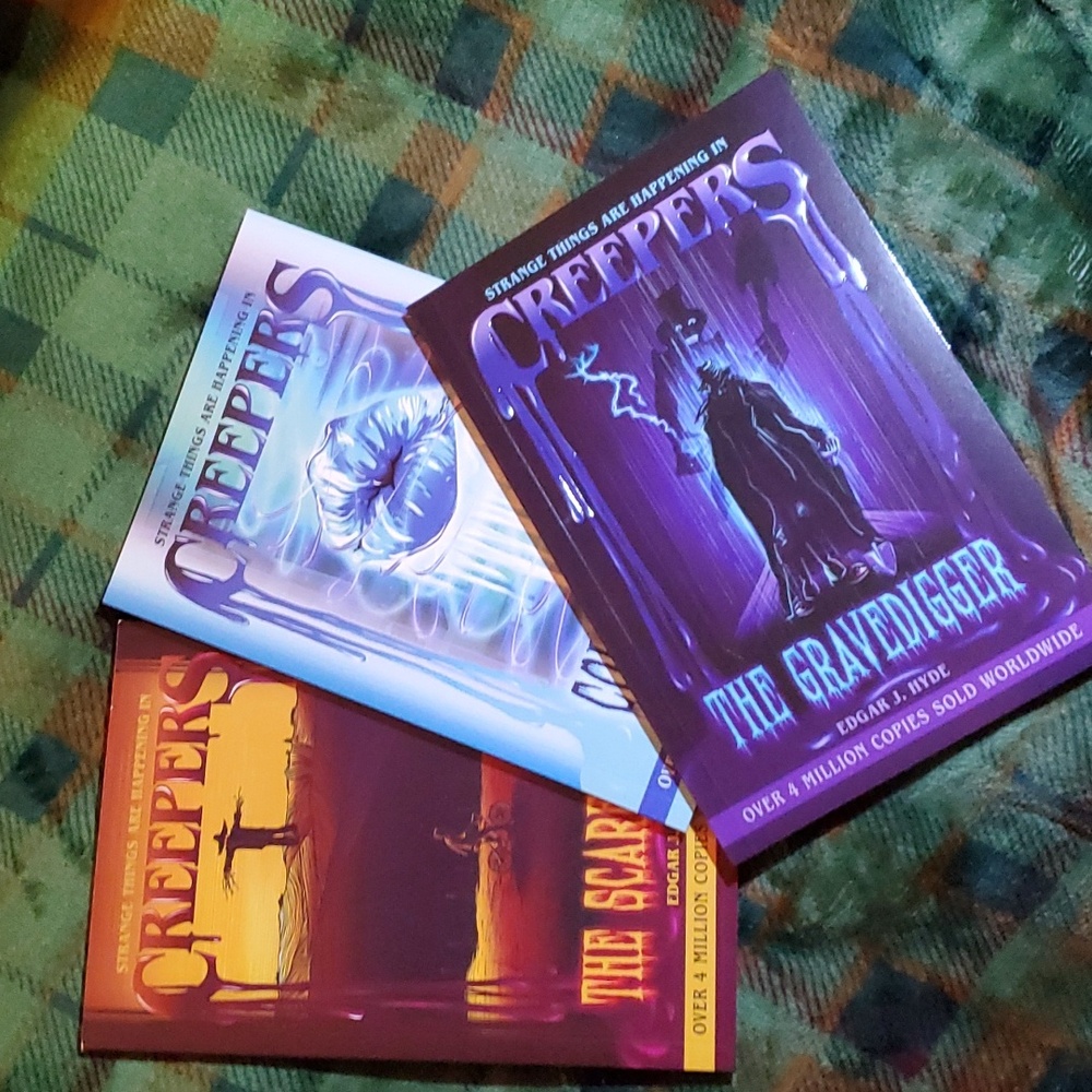 Stranger Things Are Happening‎ in Creepers book series
